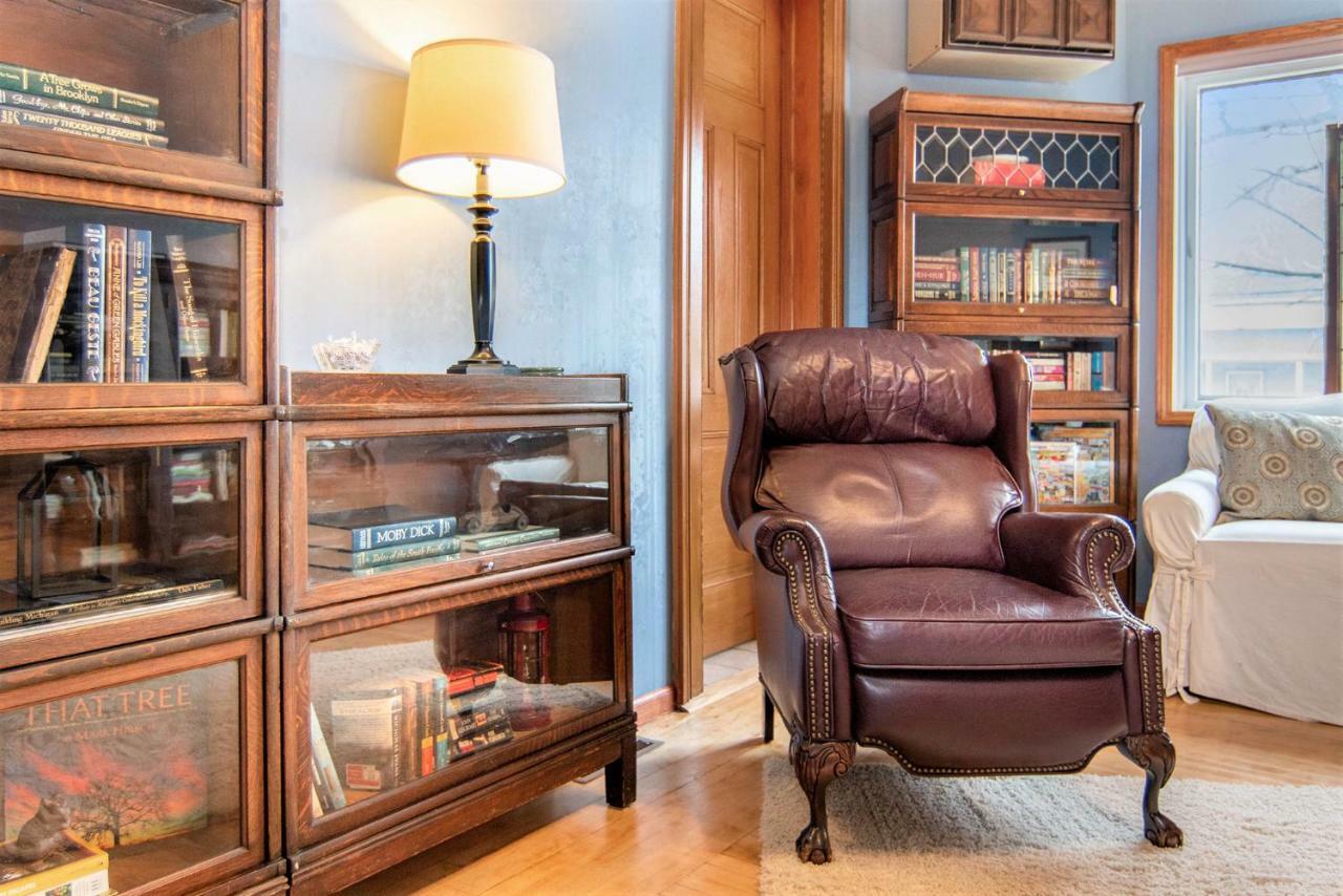 The Lamplighter Bed & Breakfast Of Ludington Luaran gambar